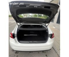 Peugeot 308 SW Allure PureTech 130 S&S MAN de 2015 con 73.000 Km por 10.000 EUR. en Lugo