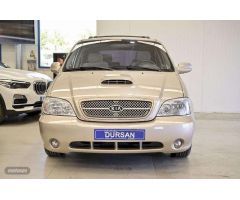 Kia Carnival 2.9 Crdi Lx de 2004 con 194.693 Km por 3.990 EUR. en Madrid