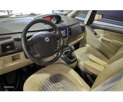 Lancia Musa 1.4 16v Oro de 2006 con 106.000 Km por 4.990 EUR. en Madrid