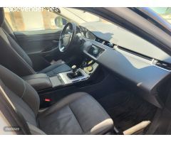 Land Rover Range Rover Evoque 2.0 D150 S FWD de 2020 con 60.000 Km por 28.000 EUR. en Cordoba