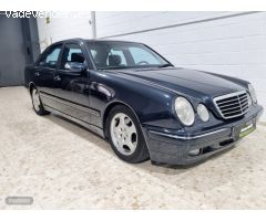 Mercedes Clase E 320 cdi de 2002 con 250.000 Km por 4.500 EUR. en Sevilla