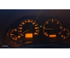 Toyota Avensis LUNA 4xD4 de 2004 con 264.625 Km por 2.900 EUR. en Cordoba