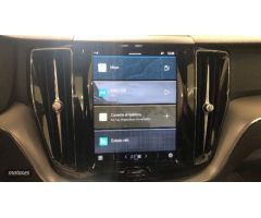 Volvo XC 60 XC60 Core, B4 (gasolina), Gasolina de 2022 con 18.217 Km por 39.900 EUR. en Pontevedra