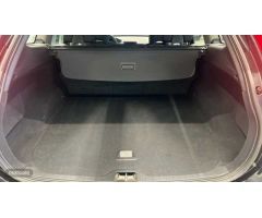 Volvo XC 60 2.0 D3 KINETIC 150 CV 5P de 2016 con 165.918 Km por 17.900 EUR. en A Coruna