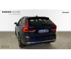 Volvo XC 60 2.0 T6 RECHARGE CORE AUTO 4WD 350 5P de 2023 con 14.258 Km por 568.000 EUR. en Cadiz