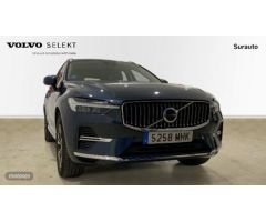 Volvo XC 60 2.0 T6 RECHARGE CORE AUTO 4WD 350 5P de 2023 con 14.258 Km por 568.000 EUR. en Cadiz