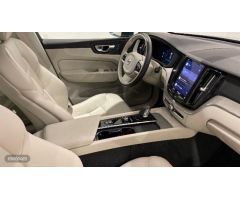 Volvo XC 60 2.0 T6 RECHARGE CORE AUTO 4WD 350 5P de 2023 con 14.258 Km por 568.000 EUR. en Cadiz