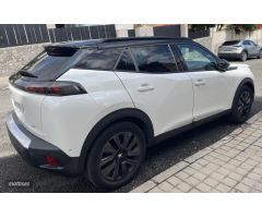 Peugeot e-2008 GT de 2020 con 61.000 Km por 17.000 EUR. en Las Palmas