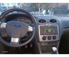 Ford Focus 2.0TDCI Sport de 2005 con 180.000 Km por 3.950 EUR. en Madrid