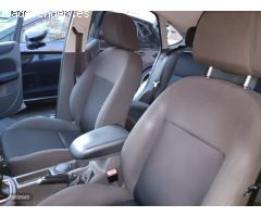Ford Focus 2.0TDCI Sport de 2005 con 180.000 Km por 3.950 EUR. en Madrid