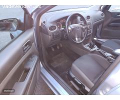 Ford Focus 2.0TDCI Sport de 2005 con 180.000 Km por 3.950 EUR. en Madrid
