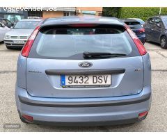 Ford Focus 2.0TDCI Sport de 2005 con 180.000 Km por 3.950 EUR. en Madrid
