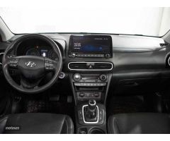 Hyundai Kona 1.6 GDI DT Style Sky de 2020 con 28.490 Km por 22.990 EUR. en Cadiz