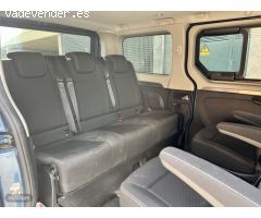 Opel Vivaro Life 7 L1 T-Acr 2.7T 1.6 CDTi BiTurbo 145 4p S/S de 2018 con 174.000 Km por 22.500 EUR.