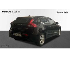 Volvo V 40 V40 D2 Kinetic Manual de 2015 con 125.600 Km por 12.000 EUR. en Jaen