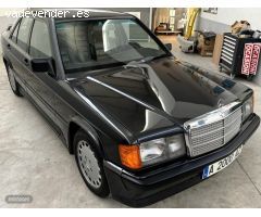 Mercedes 190 2.3-16 de 1987 con 226.650 Km por 27.499 EUR. en Albacete
