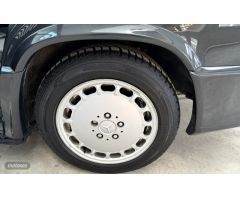 Mercedes 190 2.3-16 de 1987 con 226.650 Km por 27.499 EUR. en Albacete