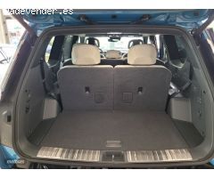 Kia EV9 GT-Line 99,8kWh 283kW AWD 7pl de 2023 con 6.823 Km por 75.100 EUR. en Leon