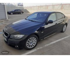 BMW Serie 3 318d Auto. de 2009 con 200.000 Km por 8.000 EUR. en Palencia