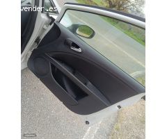 Seat Leon FR de 2008 con 278.000 Km por 6.900 EUR. en Lugo