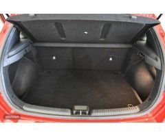 Hyundai i30 1.5 DPI Klass SLX 110 de 2024 con 4.305 Km por 20.300 EUR. en Huesca