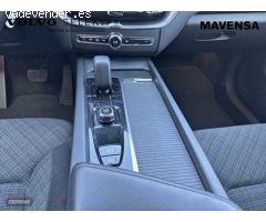 Volvo XC 60 Core, B4 (diesel), Diesel de 2023 con 36.930 Km por 42.700 EUR. en Badajoz