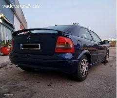 Opel Astra 1.6 club de 2003 con 191.000 Km por 1.800 EUR. en Valencia