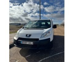 Peugeot Expert L1 20 HD 120cv de 2011 con 148.200 Km por 11.000 EUR. en Badajoz