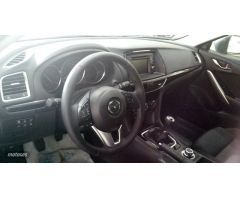 Mazda Mazda6 Wagon SKYACTIV-D 2.2D 150 CV Luxury de 2014 con 165.000 Km por 10.900 EUR. en Castellon