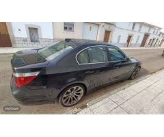 BMW Serie 5 530d de 1996 con 360.000 Km por 5.000 EUR. en Badajoz