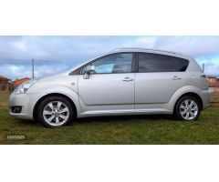 Toyota Corolla Verso 2.2 D4D 136 CV Sol de 2007 con 178.000 Km por 7.800 EUR. en Leon