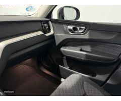 Volvo XC 60 Core, B4 (diesel), Diesel de 2023 con 24.087 Km por 42.600 EUR. en Badajoz