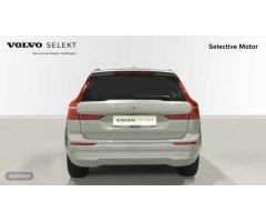 Volvo XC 60 Core, B4 Semihibrido, Diesel de 2023 con 21.000 Km por 41.900 EUR. en Cantabria