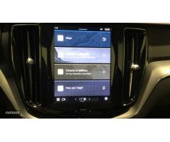Volvo XC 60 Core, B4 Semihibrido, Diesel de 2023 con 21.000 Km por 41.900 EUR. en Cantabria