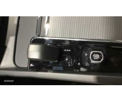 Volvo XC 60 Core, B4 Semihibrido, Diesel de 2023 con 21.000 Km por 41.900 EUR. en Cantabria