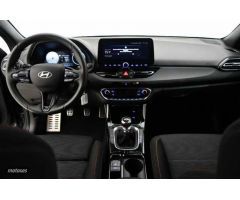 Hyundai i30 1.0 TGDI N Line 100 de 2024 con 10.038 Km por 22.990 EUR. en Ourense