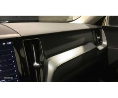 Volvo XC 60 XC60 Core, B4 Semihibrido, Diesel de 2023 con 22.300 Km por 43.900 EUR. en Cantabria