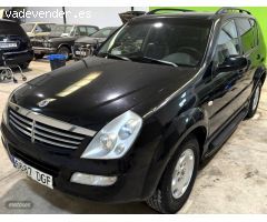 Ssangyong Rexton 270 de 2005 con 235.000 Km por 4.999 EUR. en Albacete