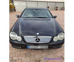 Mercedes 220 C  Sportcoupe de 2004 por 3.900 EUR. en Jaen