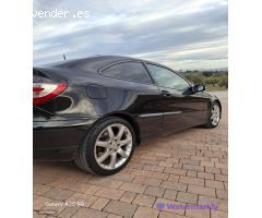 Mercedes 220 C  Sportcoupe de 2004 por 3.900 EUR. en Jaen