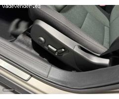 Volvo XC40 Plus, B3 mild hybrid, Gasolina, Dark de 2023 con 29.853 Km por 36.900 EUR. en Badajoz