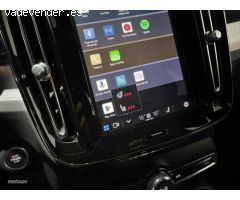 Volvo XC40 Plus, B3 mild hybrid, Gasolina, Dark de 2023 con 29.853 Km por 36.900 EUR. en Badajoz
