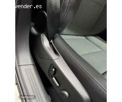 Volvo XC40 Plus, B3 mild hybrid, Gasolina, Dark de 2023 con 29.853 Km por 36.900 EUR. en Badajoz