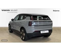 Volvo EX30 EX30 Plus, Single Motor Extended Range, Electrico de 2024 con 7.432 Km por 34.990 EUR. en