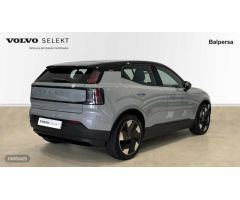 Volvo EX30 EX30 Plus, Single Motor Extended Range, Electrico de 2024 con 7.432 Km por 34.990 EUR. en