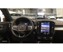 Volvo XC40 XC40 MODEL CORE de 2024 con 10 Km por 36.900 EUR. en Cantabria