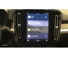 Volvo XC40 XC40 MODEL CORE de 2024 con 10 Km por 36.900 EUR. en Cantabria