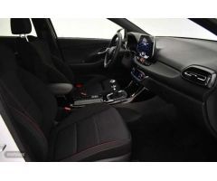 Hyundai i30 1.0 TGDI N Line 100 de 2024 con 12.600 Km por 22.990 EUR. en Ourense