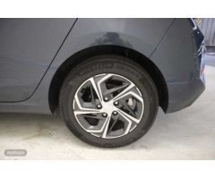 Hyundai i30 1.0 TGDI Klass LR 48V 120 de 2024 con 14.082 Km por 20.990 EUR. en Ourense