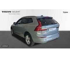 Volvo XC 60 2.0 B4 D CORE AUTO 197 5P de 2023 con 13.381 Km por 43.500 EUR. en Malaga